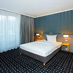 Ibis Styles Hotel 3*
