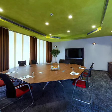Ibis Styles 3* شتوتغارت