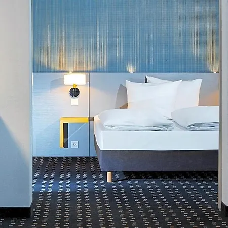 Ibis Styles 3*